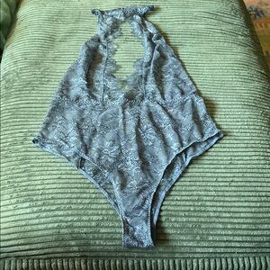 Victoria’s Secret One Piece in Gray Lace Lingerie Bodysuit Size Large